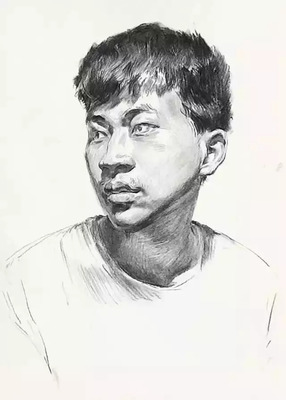 北京艺考画室素描教学|教你如何画带小胡子的男青年头像