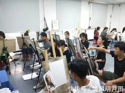美术生在集训期间调整心态？北京画室这四个技巧帮你摆脱烦恼！